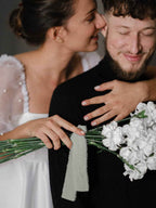 Ruban bouquet de mariée – Personnalisable & brodé à la main (initiales)