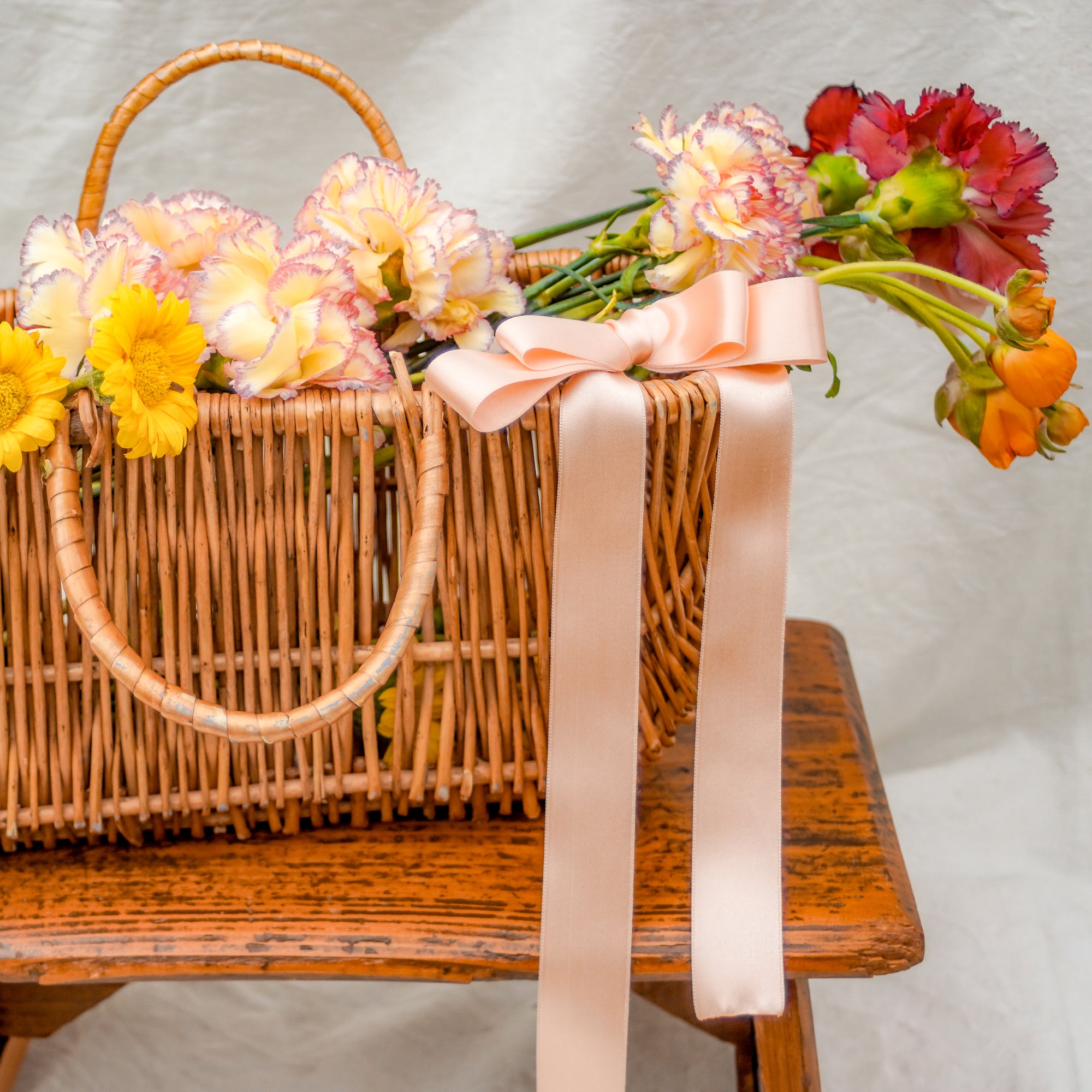 Noeud en satin cheveux – EVJF &amp; mariage | Accessoire Team Bride