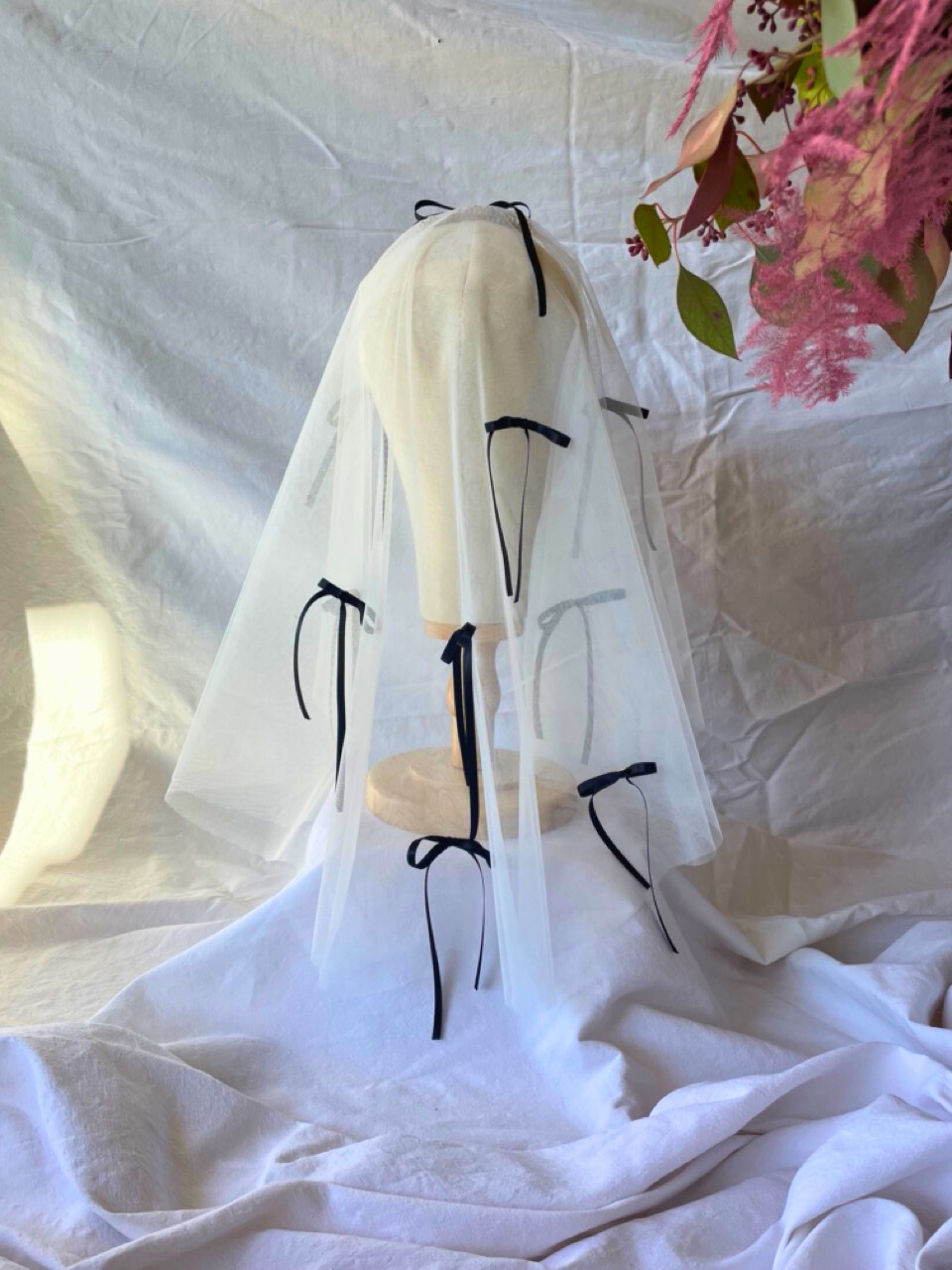 Mini voile EVJF en tulle – Accessoire mariage avec nœuds satin brodés | Team Bride