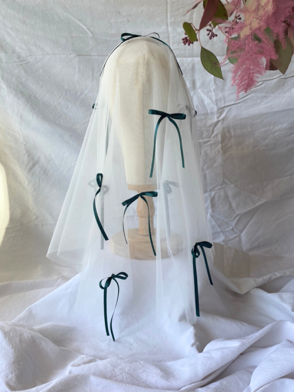 Mini voile EVJF en tulle – Accessoire mariage avec nœuds satin brodés | Team Bride