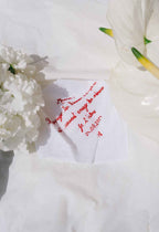 Mouchoir brodé avec texte – Une déclaration d’amour unique
